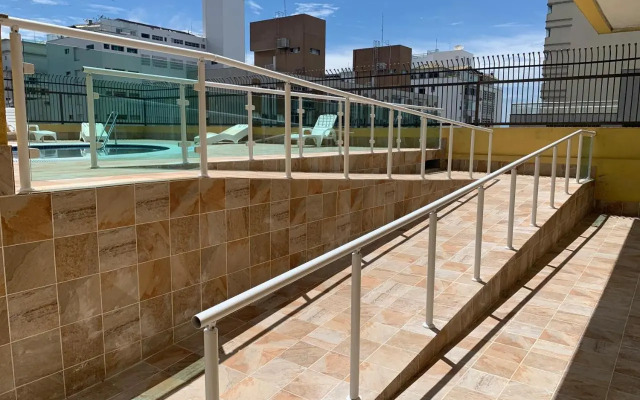 FLAT NOVO - 100M Praia Pitangueiras - Capt.Varam