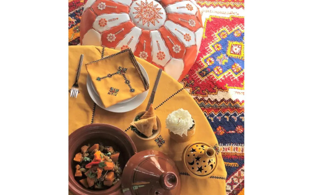 SaltSkin Surf House - Adults Only