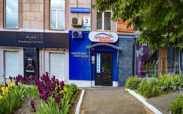 hotelImage