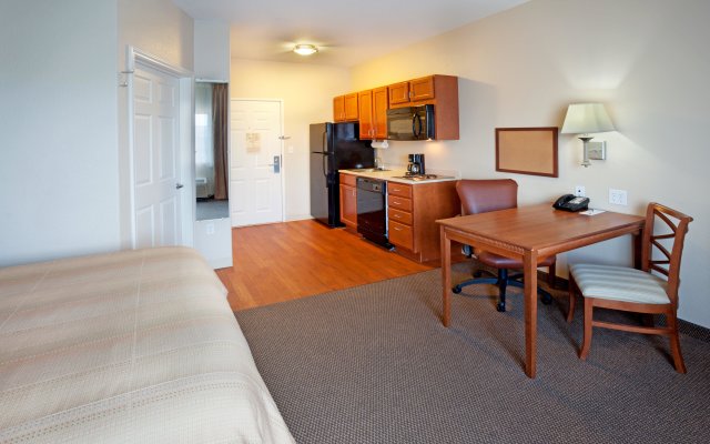 Candlewood Suites Corpus Christi-Spid, an IHG Hotel