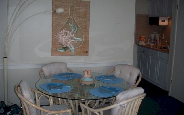 Le Boot Oceanfront Suites