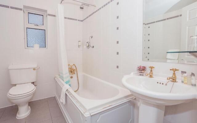 Ardree House Bed & Breakfast