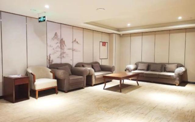 Cuiping Mountain Hotel