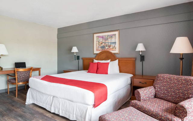 OYO Hotel Mustang Silverspring FL