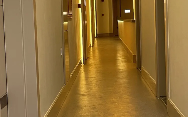 Green Garden City Luxury Apart