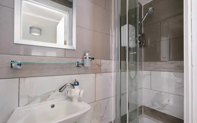 Argyll Rooms Self-Contained Studio with En-Suite