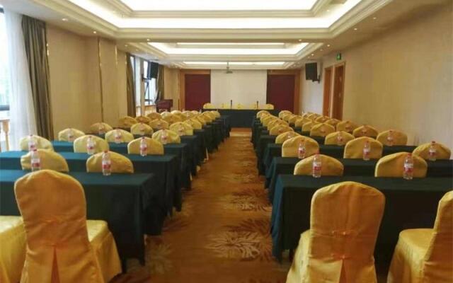 Vienna Hotel Guizhou Bijie Chuangmei Century City