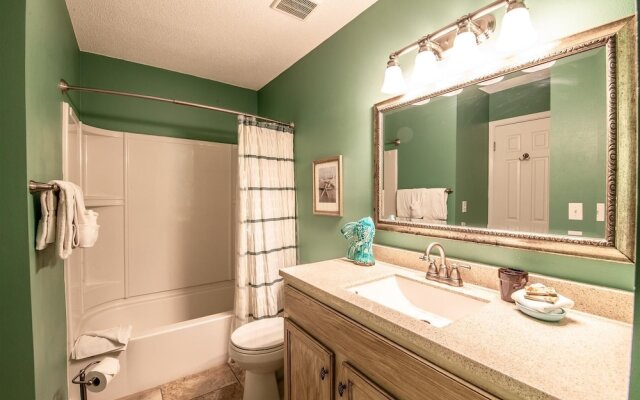 9 G, Two Bedroom Condo