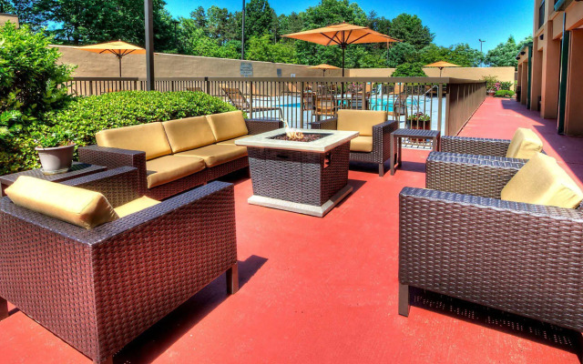 Courtyard by Marriott Burlington