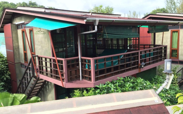 T Star Cottage