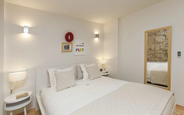 Oporto Local Studios