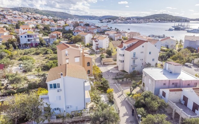 Apartments Ana