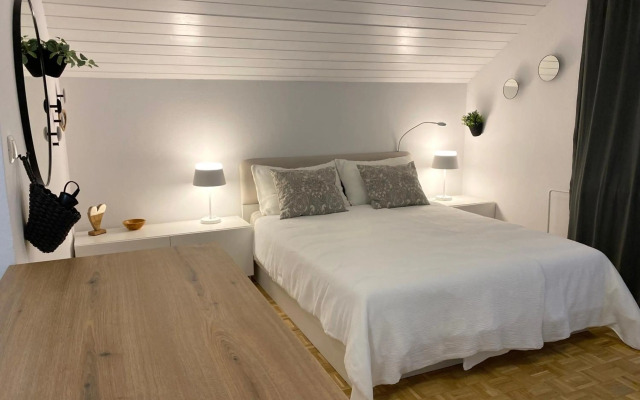 Studio Tara with balcony