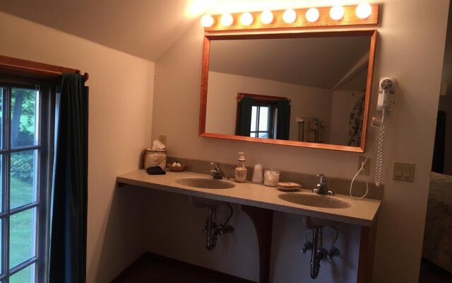 Breakfast on the Connecticut