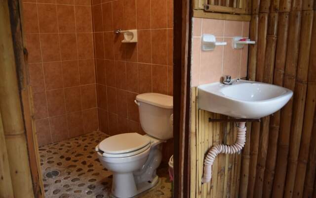 Centro Ecoturístico Cabañas Nevería