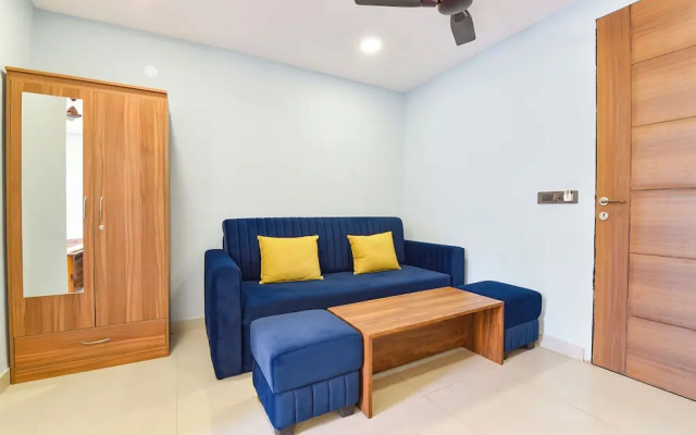 Fabhotel Pink Palace Raja Park