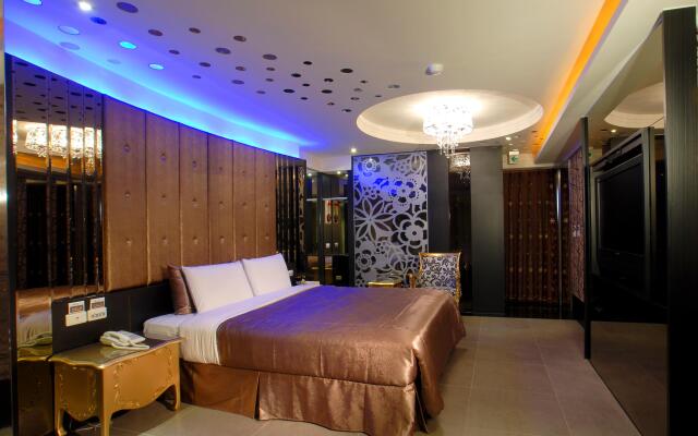 WE Motel