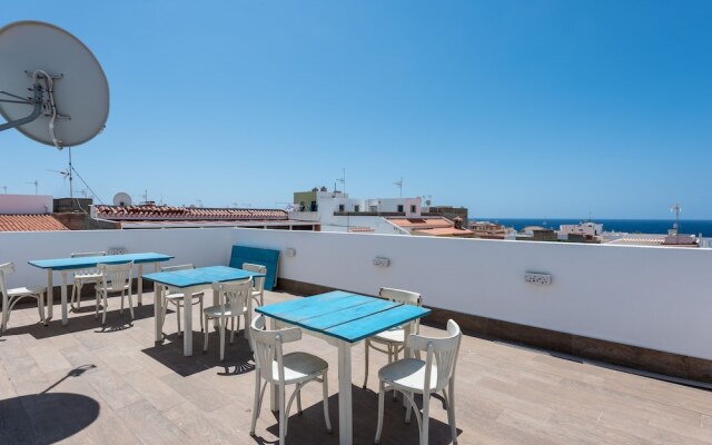 Riva Guest House Los Abrigos