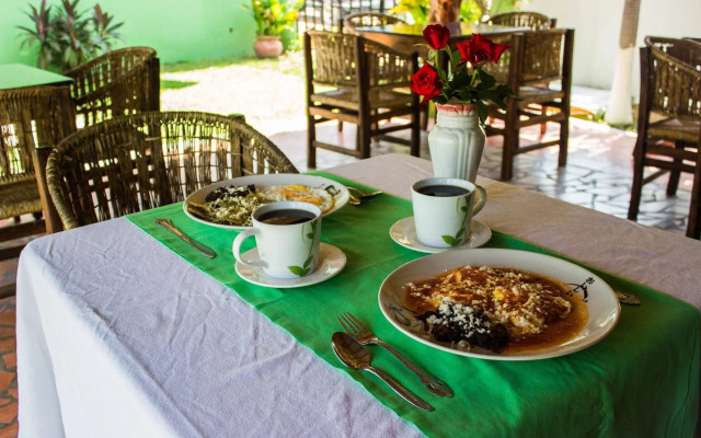 Suites & Hotel Punta Esmeralda