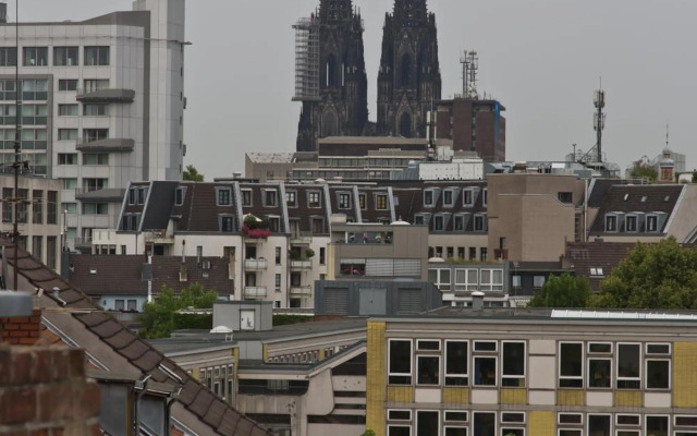 Astor & Aparthotel