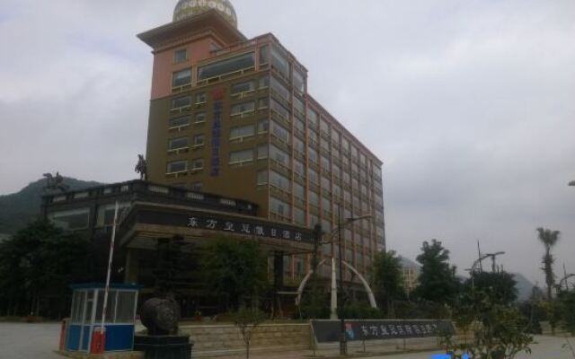 Oriental Crown Holiday Hotel