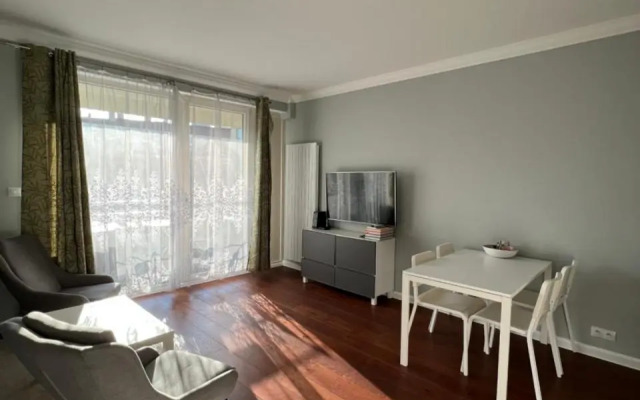 The Dante Prague Apartments - Family Apartments with FREE PARKING