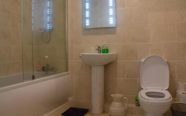 James John Hamilton House and backpacker hostel