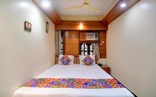 Fabhotel Panasia International