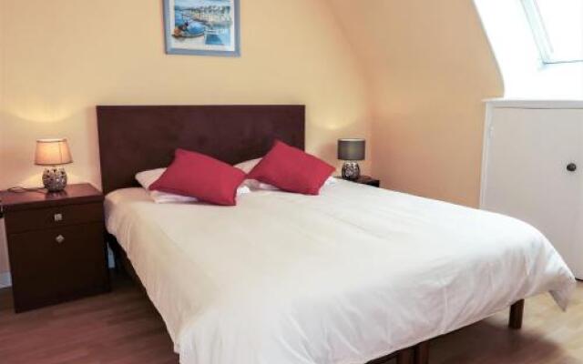 Ferienhaus Cleder 204S