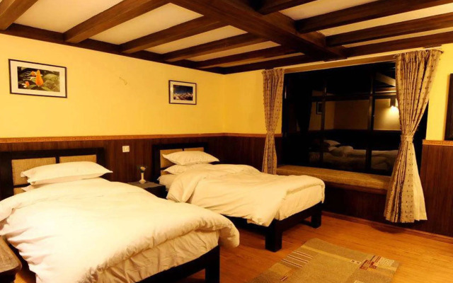 Mountain Lodges of Nepal - Monjo