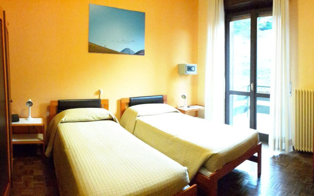 Linda Hotel