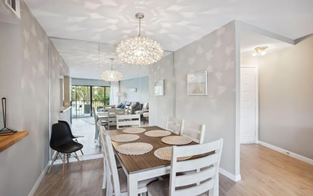 Land's End 1-306 Bay Front- Premier