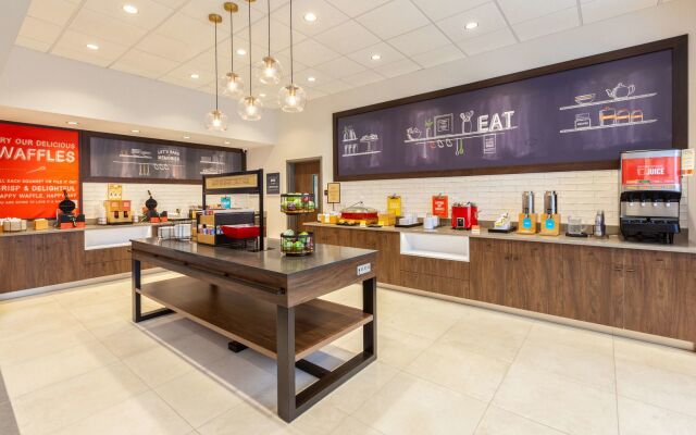 Hampton Inn & Suites Bloomfield Hills Detroit