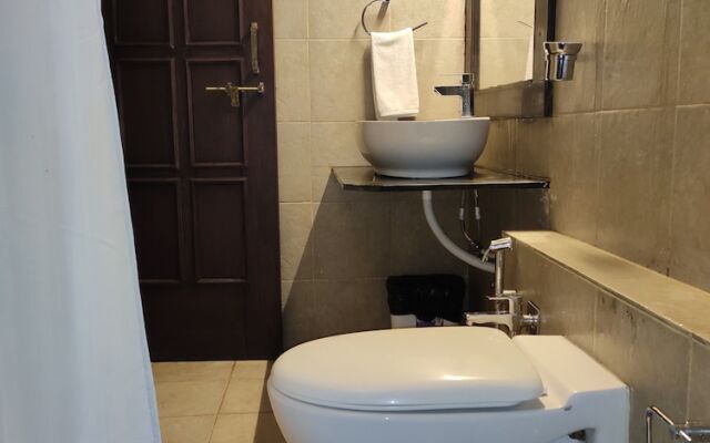 Kanj Gir Lion Resort