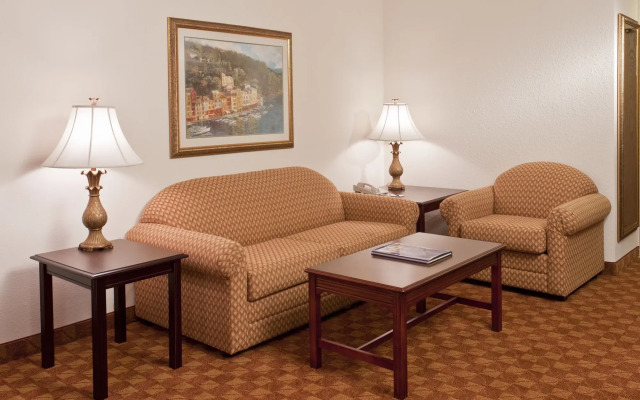 Ann Arbor Regent Hotel & Suites