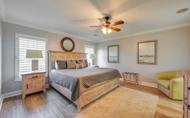 Naples Retreat With Private Pool & Spa!