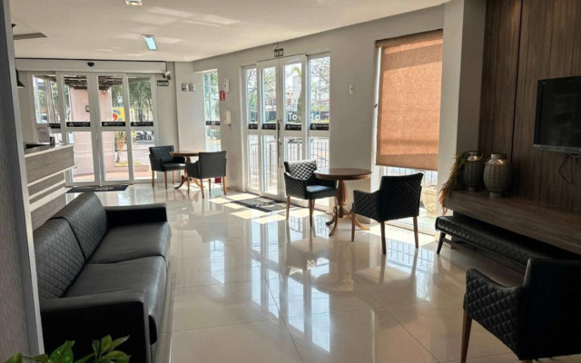 Premier Pallace Hotel