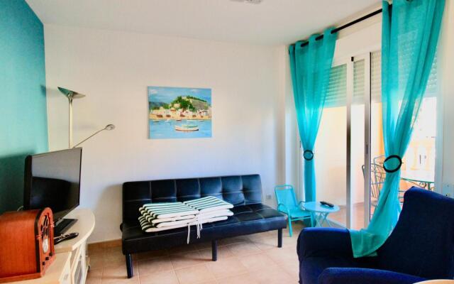 Delightful apartment in Denia with shared pool