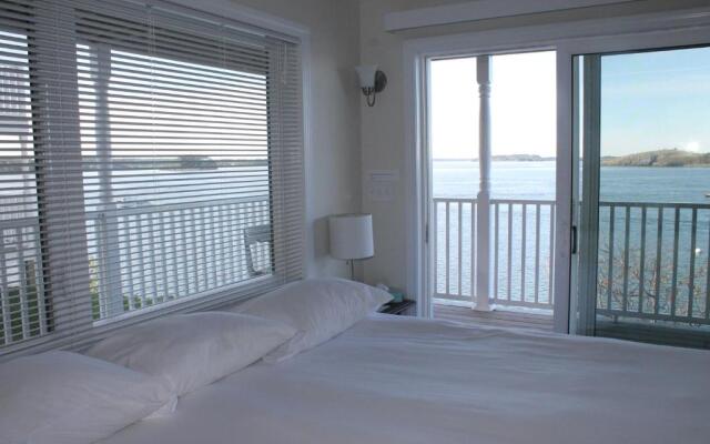 The Inn on the Wharf