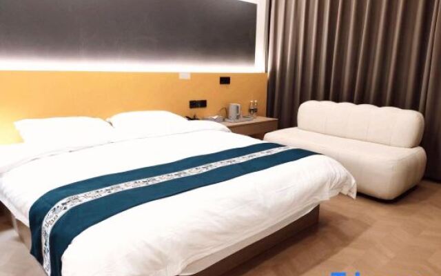 Luoyang Jingyou B&B (Luoyi Ancient City Cross Street Branch)