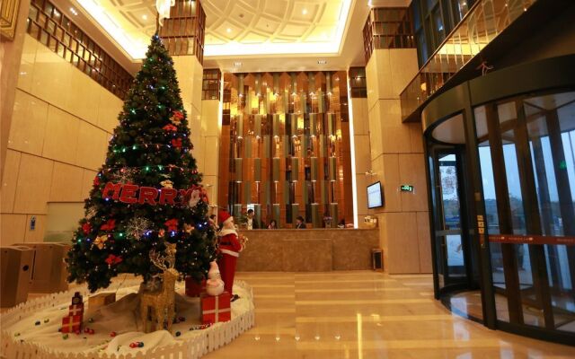 Lavande Hotel (Guangzhou South High-Speed Railway Station Shibi Metro Station)