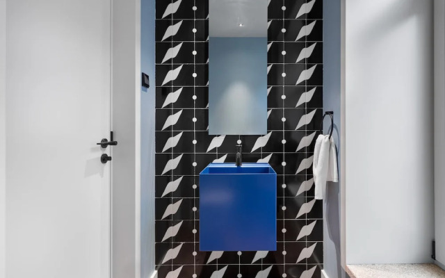 ALTIDO Smart Self Check-In 2-BR Apartment in Porto