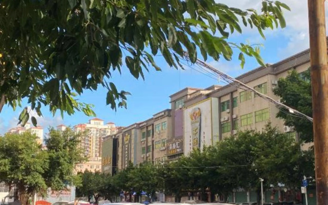 Huizhou Jiazhimei Hotel (Chenjiang Station)