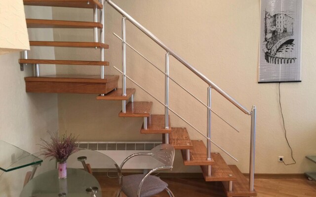 KievApartmentNow on Maidan area