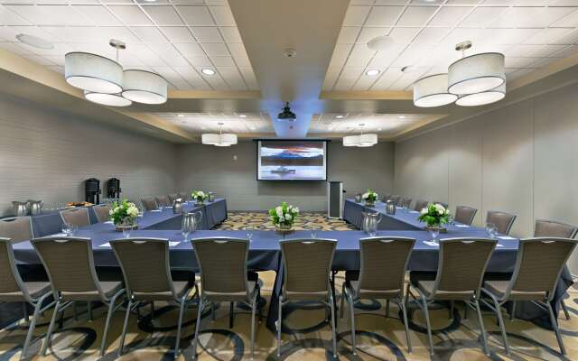 Oxford Suites Bellingham
