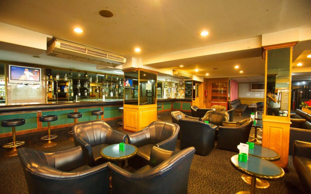 Nana Hotel