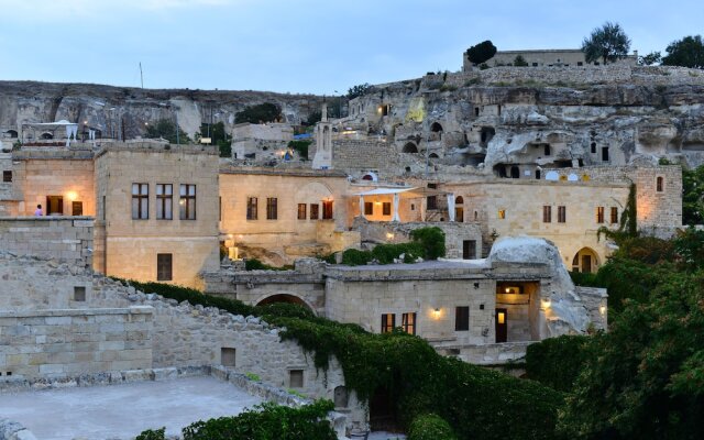 Esbelli Evi Cave Hotel