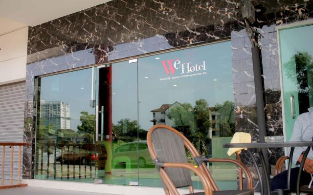 We Hotel