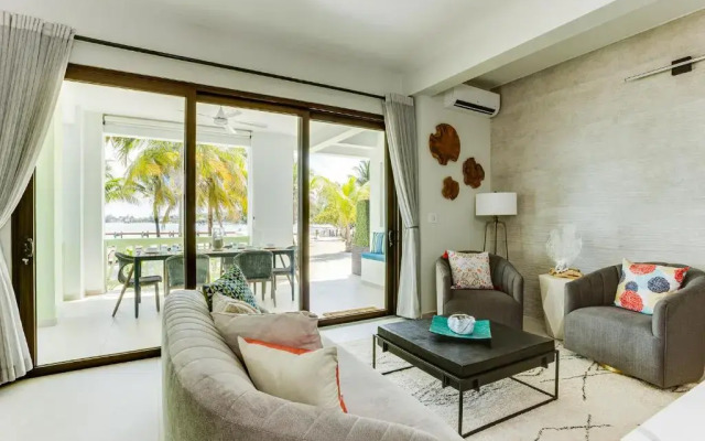 The Villas at Cocoplum