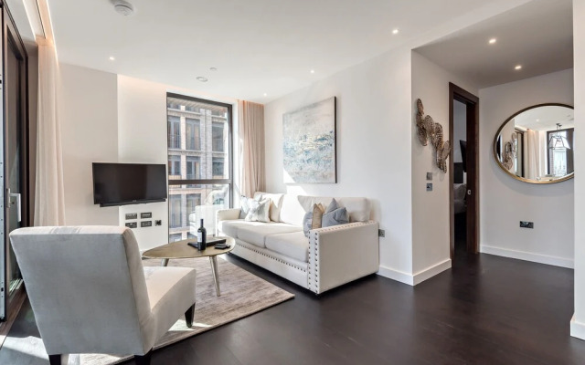 Thornes House Apartments